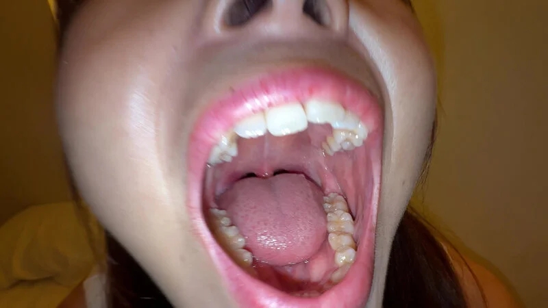 【個人撮影】赤城穂波 初喉チンコ触り＆超長舌を開口器で観察