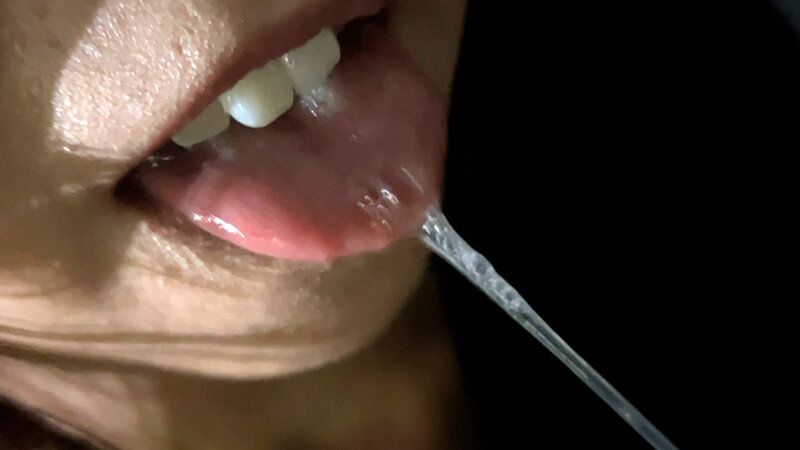 街角で声をかけて口内観察させてもらう 時計屋店員 みらいちゃん ギャラリー 15