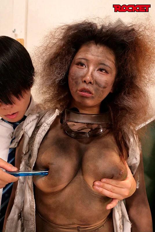 無様エロ再び！裸より恥ずかしい爆発黒焦げ女 パート2 理科の実験完全版 ギャラリー 3