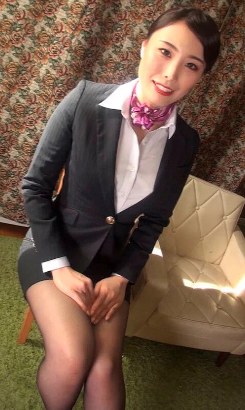 SEX依存症の女 A●●現役CA莉乃33歳 笹見莉乃