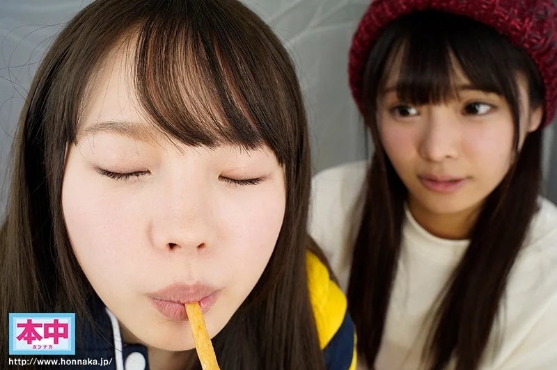 【VR】男女2対2のグループで行く予定が、当日男友達がまさかのドタキャン 女子2人と行くことになったハーレム青春キャンプ旅行 夜、テントの中で逆3P中出ししまくった思い出。