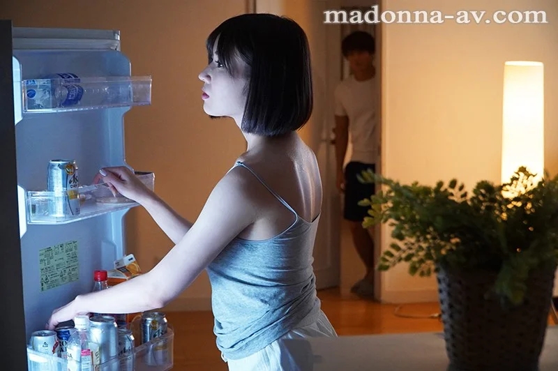 家出して転がり込んだ身勝手な義姉のせいで、 新婚の俺は一か月、強●禁欲させられて―。 藤森里穂