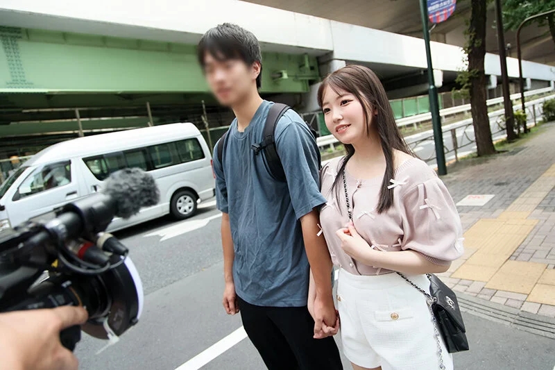 街角素人論破！ 街行くカップルが高額賞金を目指してゲームに挑戦のはずが…ゲームは次第にあらぬ方向に？ ‘ロンパ師’の理詰めで彼女はタジタジ！ついには愛する彼氏の30cm隣でデカチンを挿入されてしまう！？