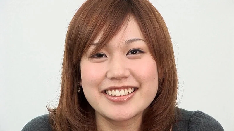 やっぱり若い女性はハリが違う！ピチピチ肌のJDを思う存分堪能！ラストは綺麗な顔に大量射精！