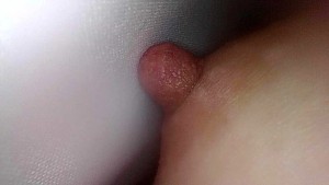 完全着衣内アングル！先端が自在に動くファイバースコープで敏感な乳首を責められ恥ずかしがりながらも感じてしまうセーラー服ちっぱい美少女 川上しずく ギャラリー 6