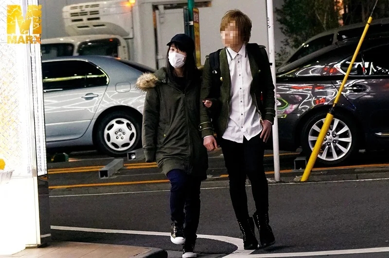 リアルガチ 激写ドキュメント！あべみかこのプライベートを追跡盗撮 イケメン君とのすべてをAVで暴く！