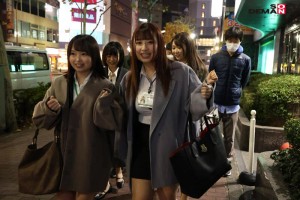 SOD女子社員 第40回 陽キャ女子社員にひたすら抜かれたいユーザー様達と、ラブホでお泊り王様ゲーム！ 20時～6時 夜通しずーっと‘王様の命令はぜったーい！！’ ギャラリー 3