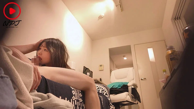 〇ー〇ーイーツは自由勤務だから「ナンパしていいんじゃない？」 巨乳配達員をその場でナンパし家に連れ込み盗撮 口説いてハメてそのまま勝手にAV発売。