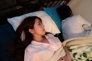 旦那の見ている目の前で他の男に抱かれイキ果てる… 波多野結衣 ギャラリー 2