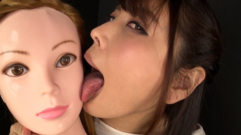 マネキンをベロでしゃぶりつくす美女 ギャラリー 14