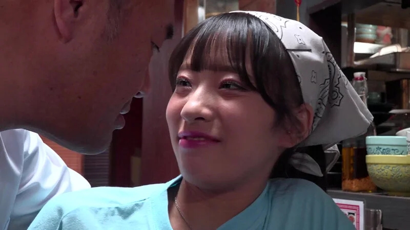 爆盛りギャル中華美人姉妹が腕を振るう行列がすごい街中華の日常とSEX！～妹編～ 池上乙葉