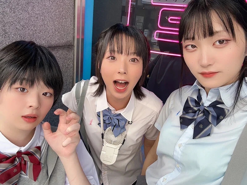 たんぽぽ☆プレゼンツ！やっぱり生が好き 放課後ホテルで可愛すぎる男の娘三人レズアナルセックス・乱交撮影会＃03