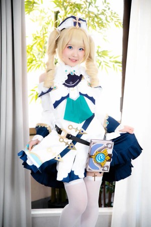 クソ雑魚メスガキレイヤー完全種付け記録 脱水寸前絶頂潮吹き体液まみれの3P孕ませ中出しセックス撮影会 皆月ひかる ギャラリー 1