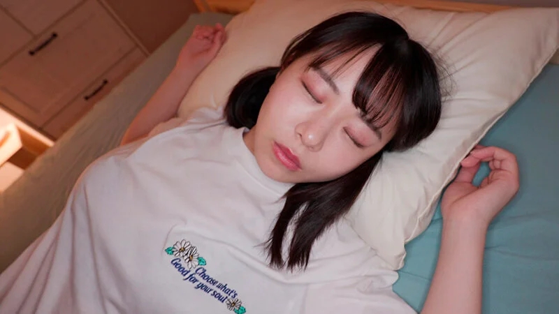 嫉妬するほど優秀な義妹に睡眠薬を盛り、未成熟のマ〇コを毎晩犯し続ける女子校生眠姦レ●プ 柏木こなつ