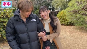 ちんちんおっきしたらホテル行きだよ 大好きな彼女が休みの日なのに、セフレ志願の女の子に誘われて、密着囁き野外デートで勃起したら即ラブホゲームに負けて何度も何度も中出ししてしまった 宮城りえ ギャラリー 1