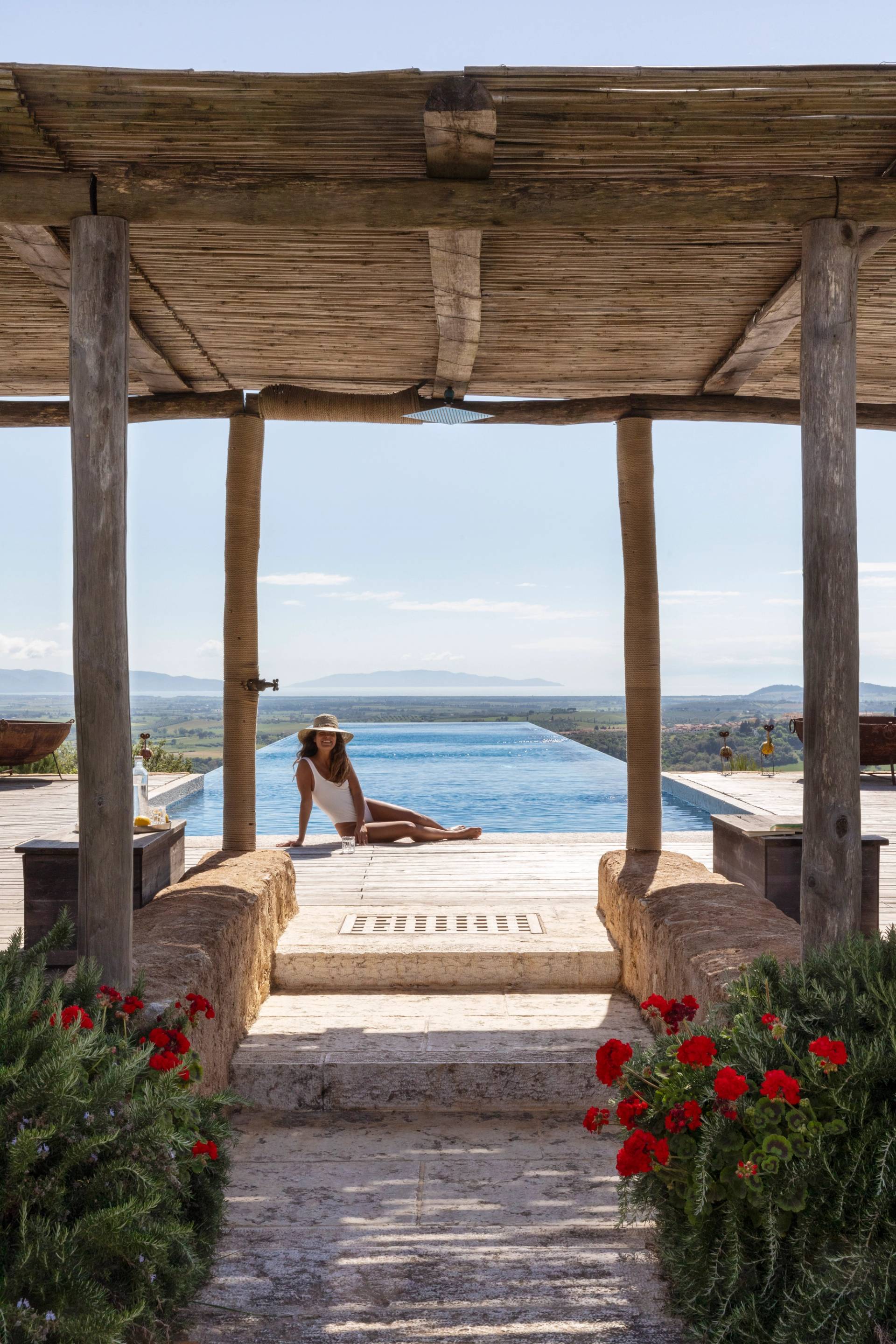 Argentaia Estate, 4