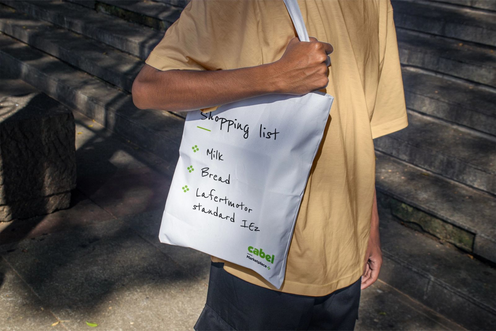 Marketplace tote bag