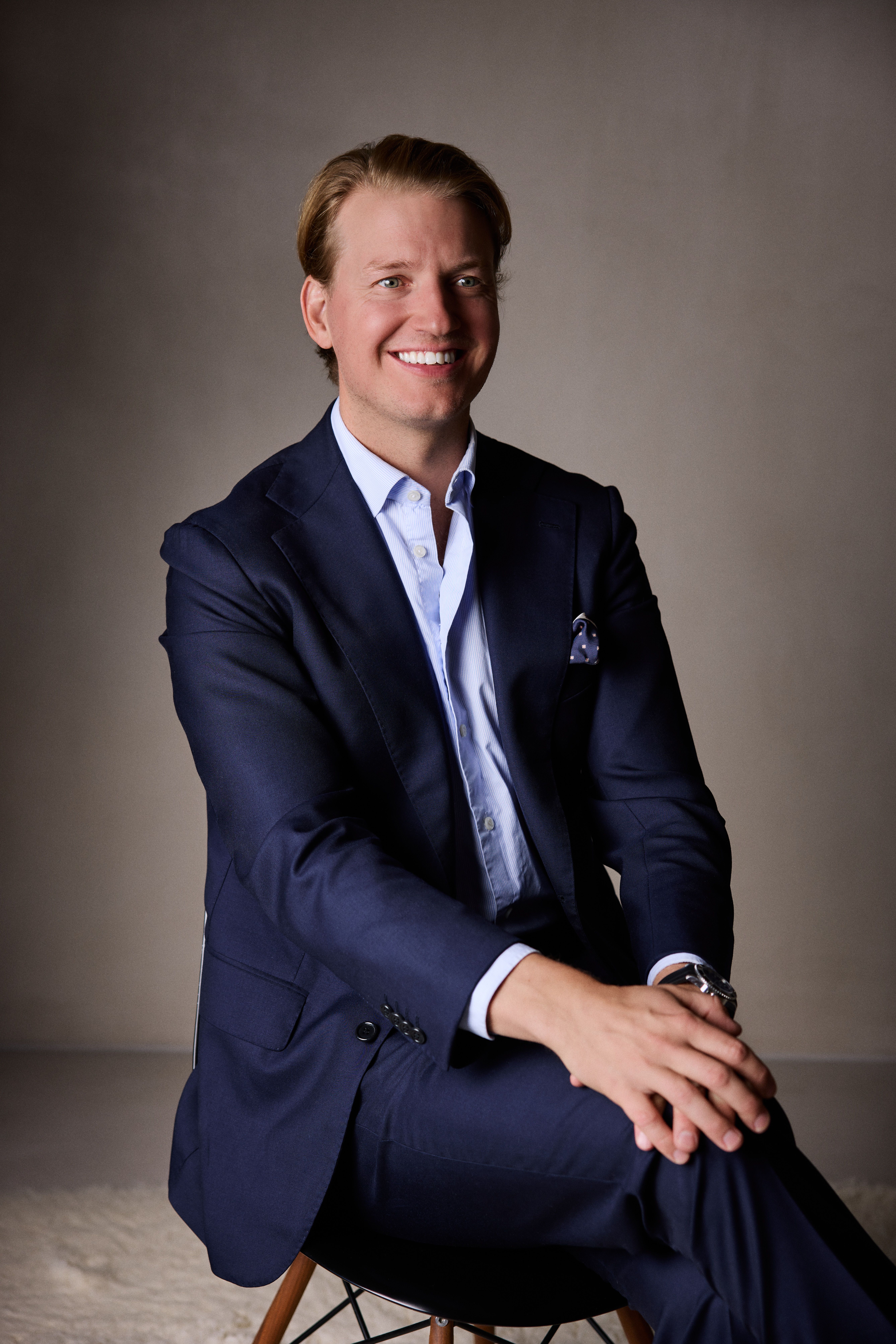 Portrett av eiendomsmegler Henrik Stråkander