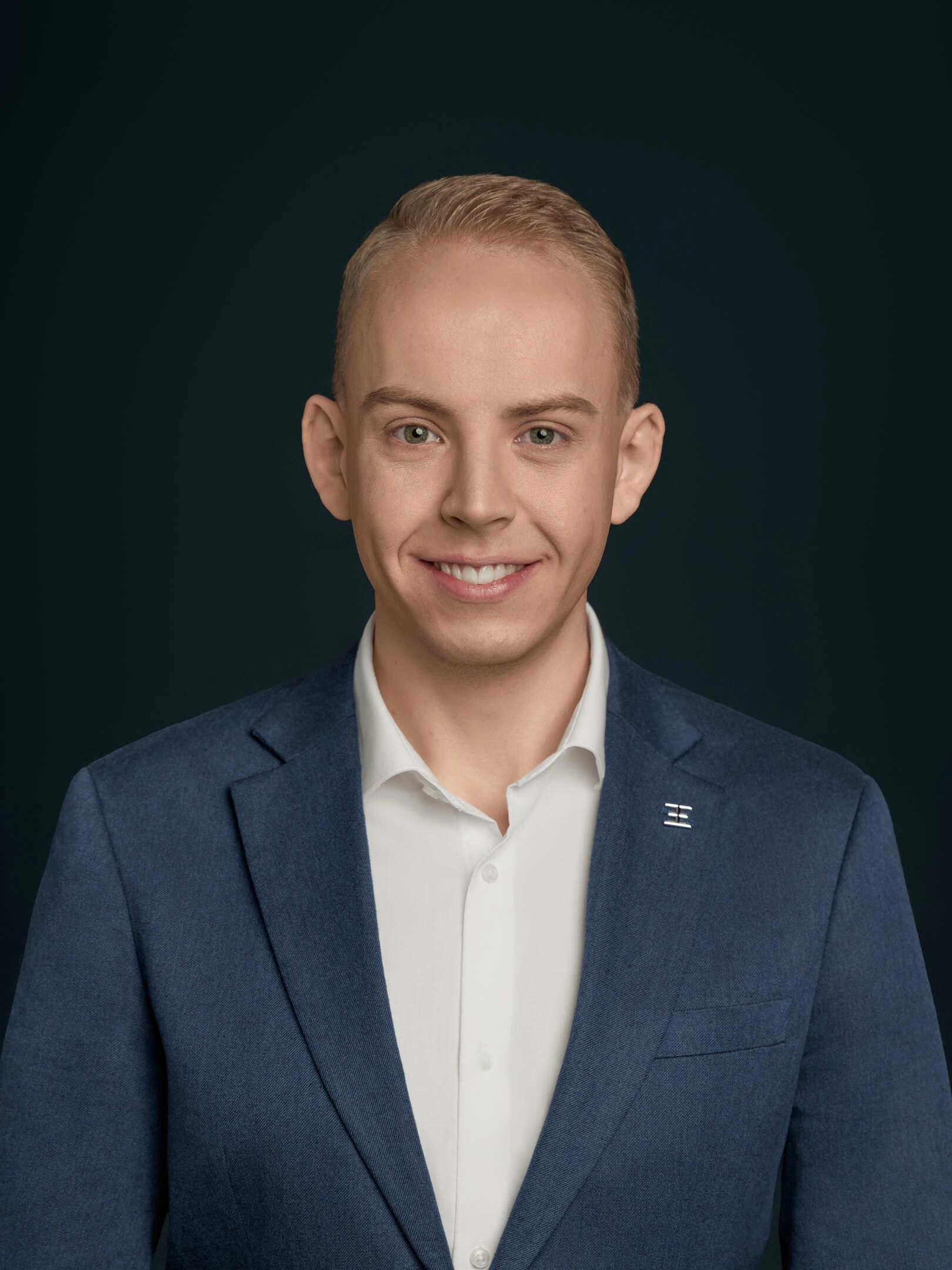 Portrett av eiendomsmegler Ragnvald Håland Svendsen