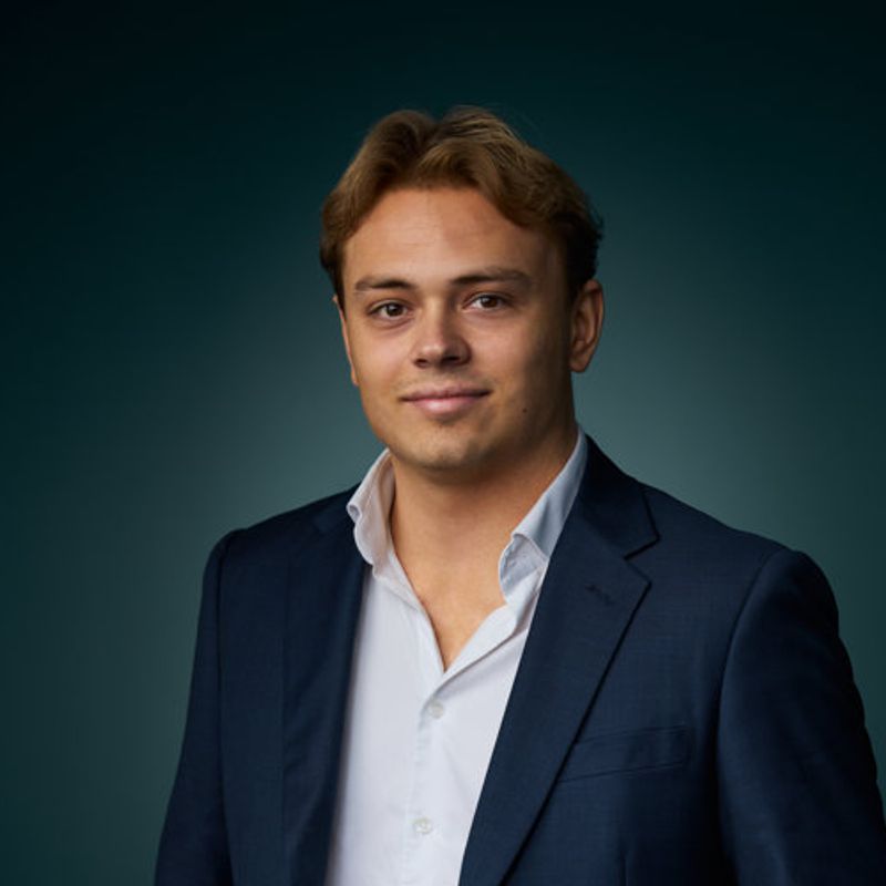 Portrett av eiendomsmeglerfullmektig Martin Osuldsen Pettersen