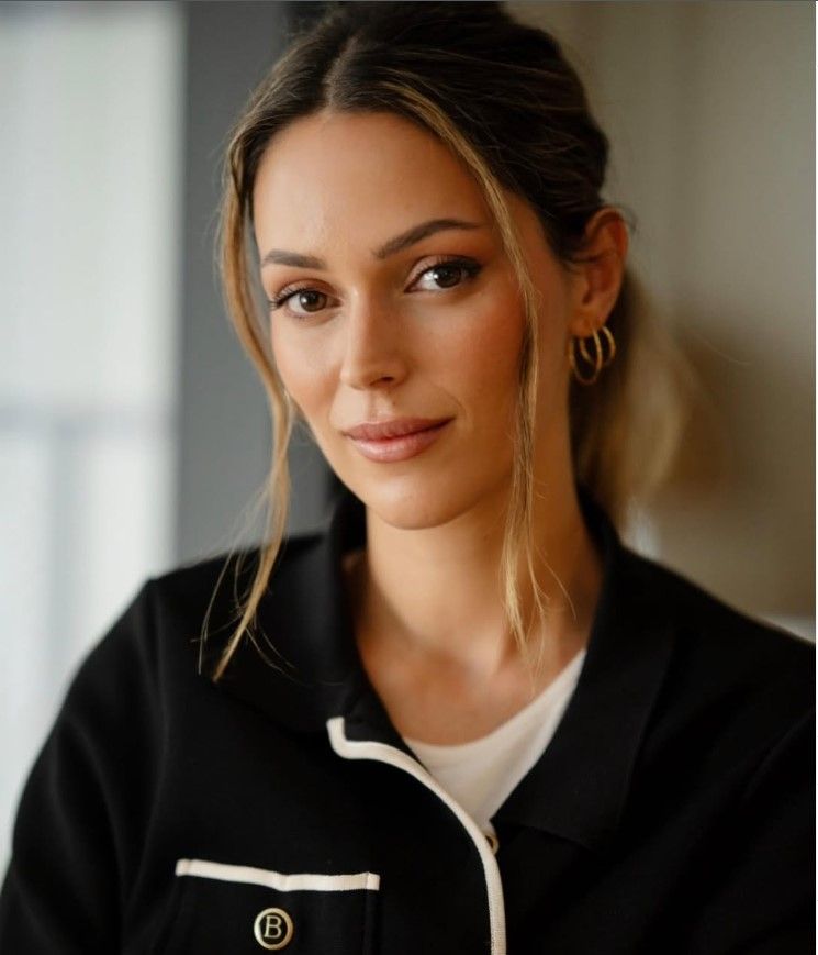 Portrett av eiendomsmegler Caroline Holmskau