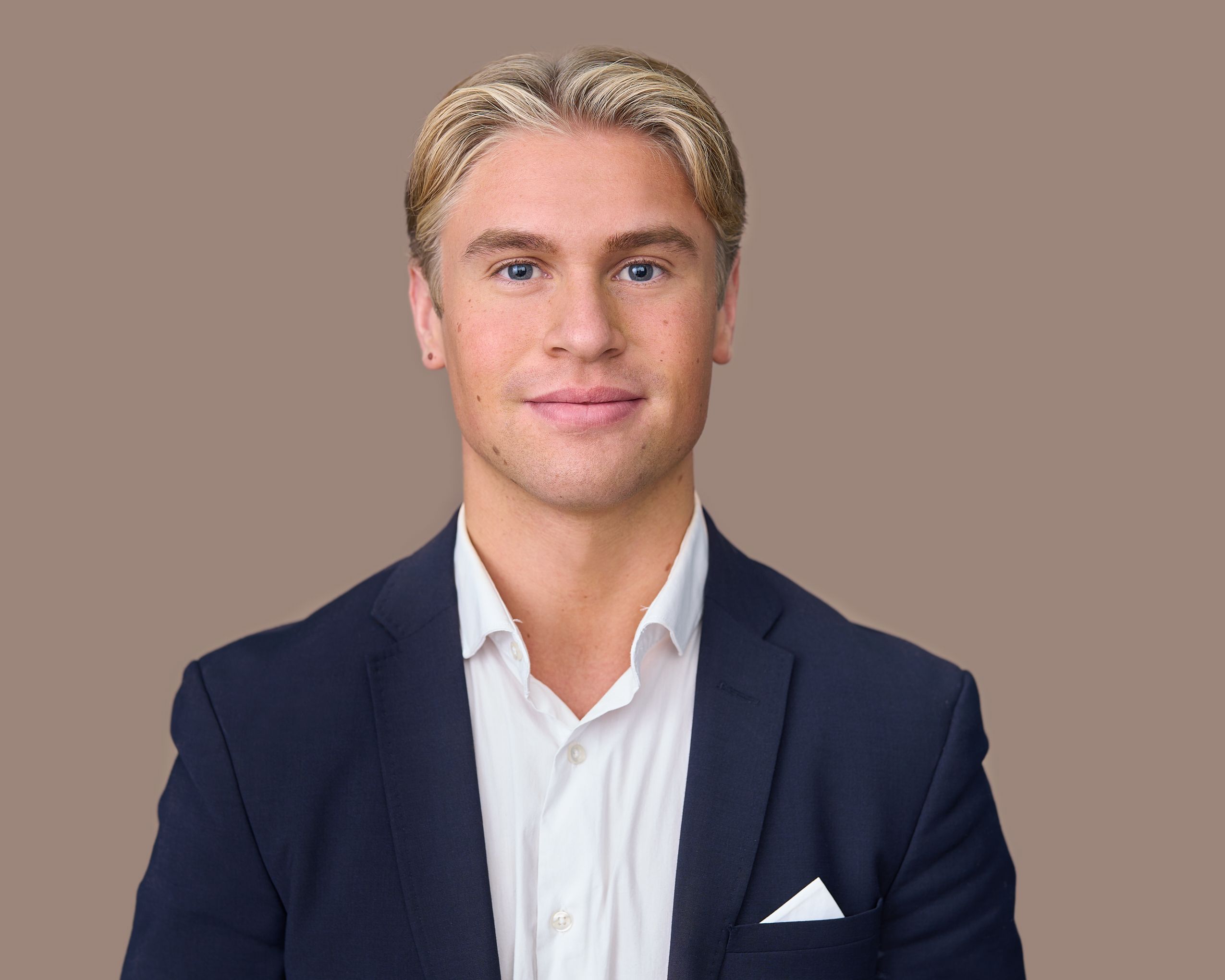 Portrett av eiendomsmeglerfullmektig Sigurd Robertsen