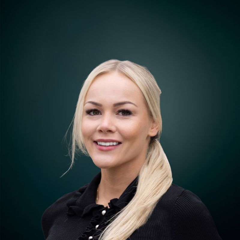 Portrett av eiendomsmegler Helene Skare