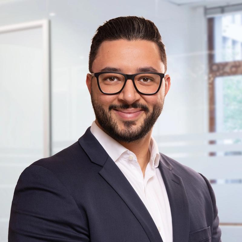 Portrett av eiendomsmegler Ismail Amrani