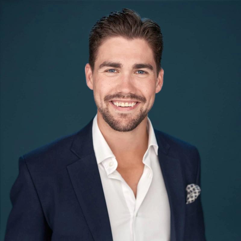 Portrett av eiendomsmeglerfullmektig Aksel Solberg