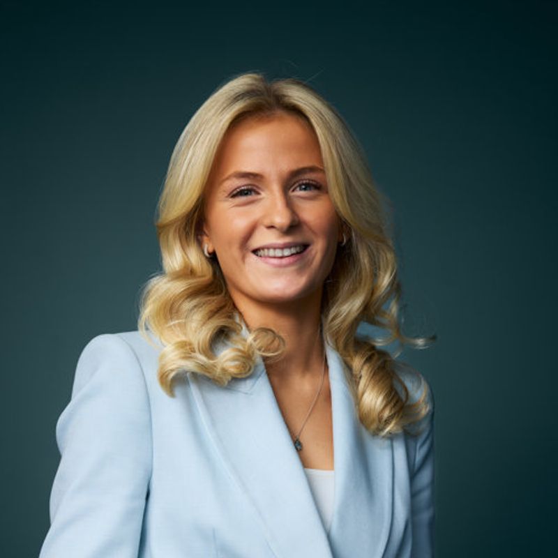 Portrett av eiendomsmeglerfullmektig Adla Zulovic