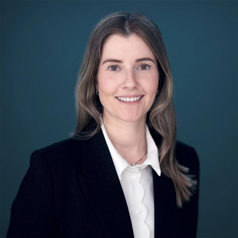 Portrett av eiendomsmegler Viktoria Furulund Swedhs