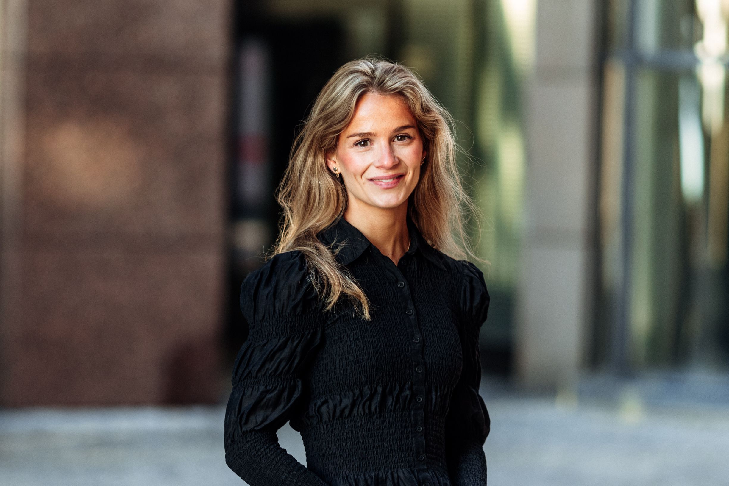 Portrett av eiendomsmegler Aurora Solbakk Andersen