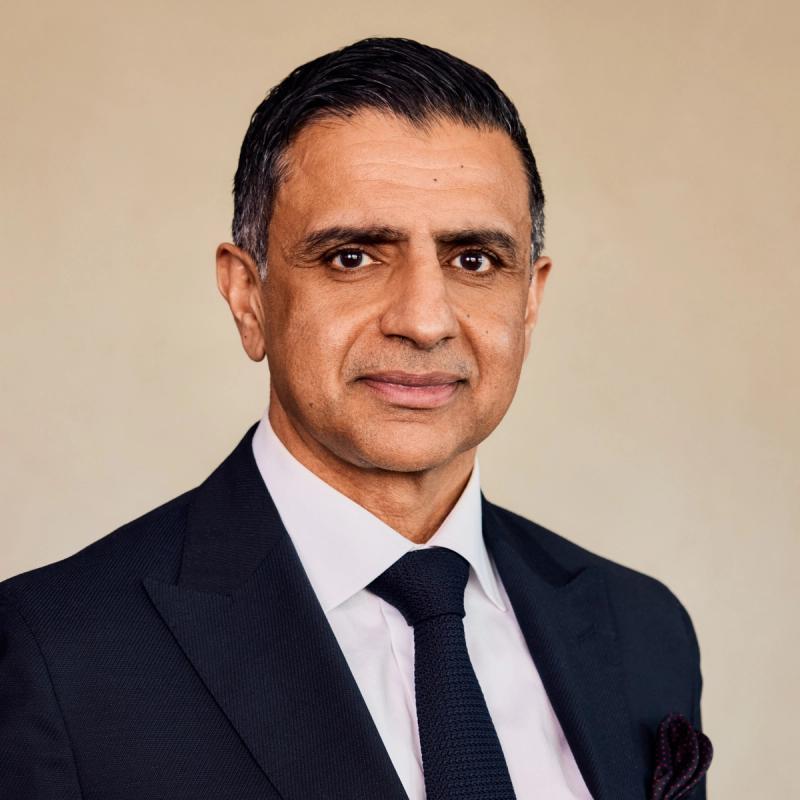 Portrett av eiendomsmegler Soliman Sarwar