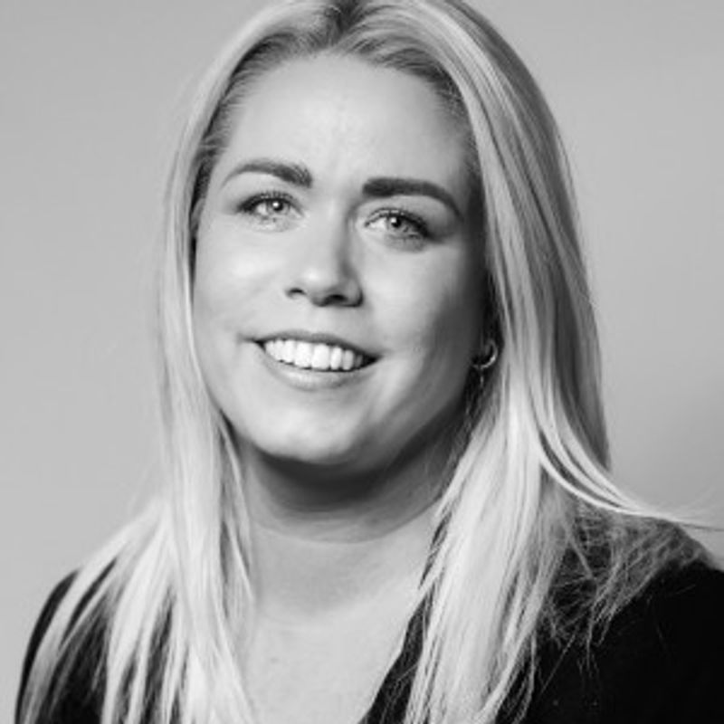 Portrett av eiendomsmegler Teoline Jakobsen