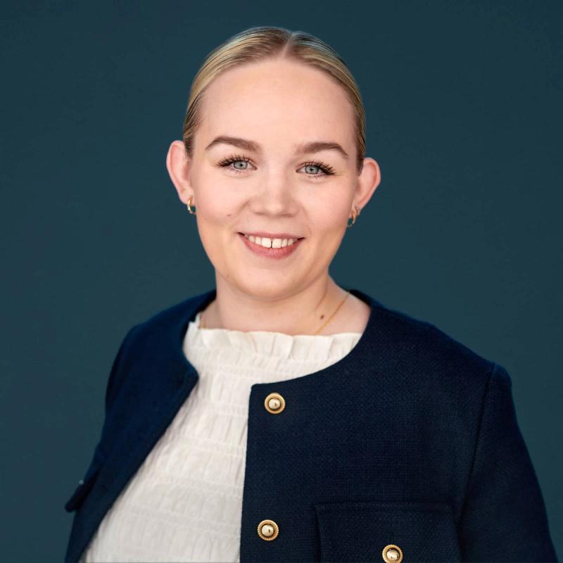 Portrett av eiendomsmegler Albertine Elizabeth Tønsberg