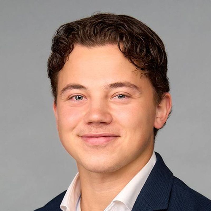 Portrett av eiendomsmeglerfullmektig Markus Holder Jenssen