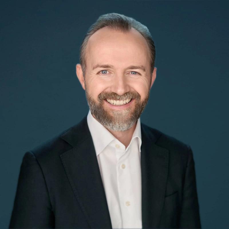 Portrett av eiendomsmegler Erik Høyem