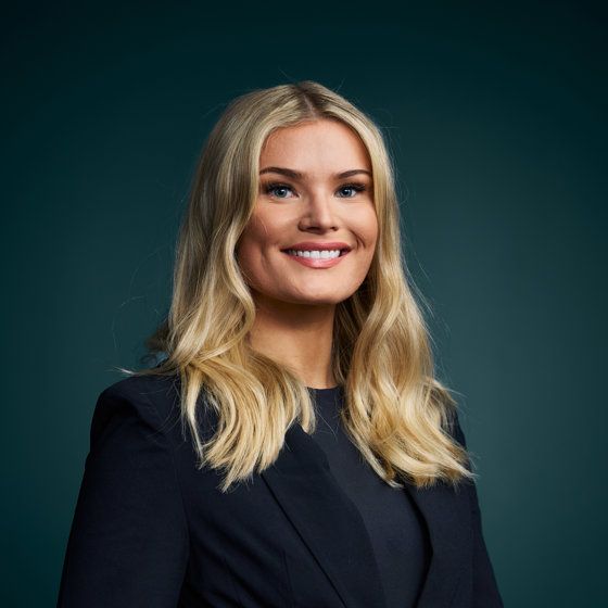 Portrett av eiendomsmeglerfullmektig Frida Brodahl