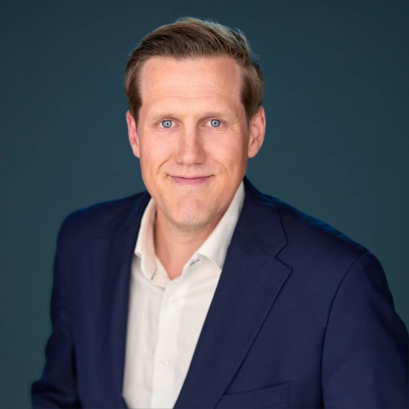 Portrett av eiendomsmegler Philip Magnussen