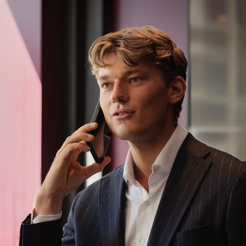 Portrett av eiendomsmeglerfullmektig Lars Filip Wisur