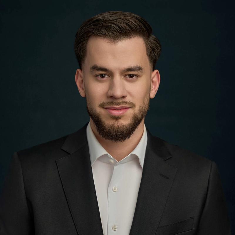 Portrett av eiendomsmeglerfullmektig Magomed Elipkhanov