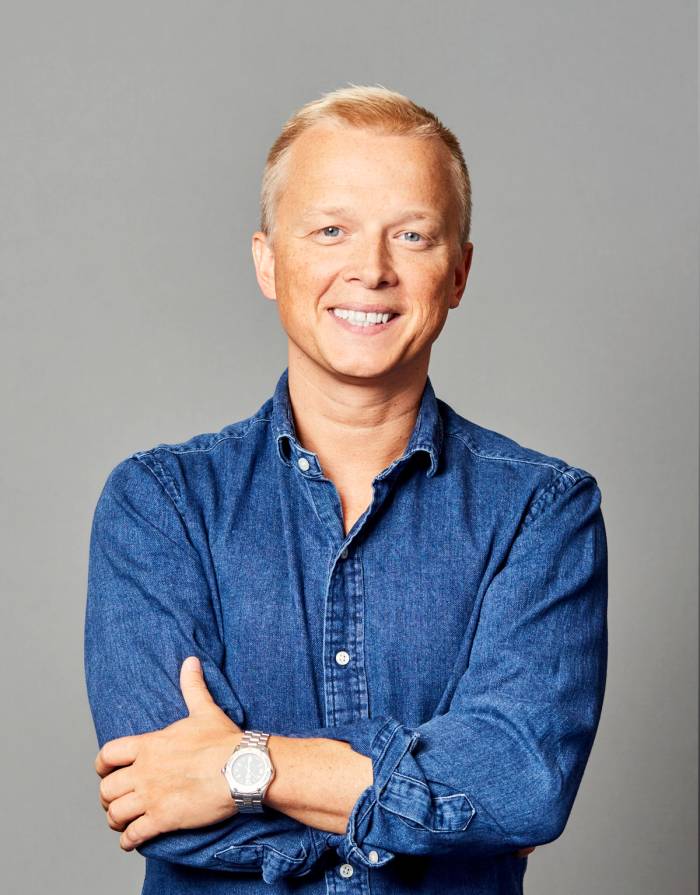 Portrett av eiendomsmegler Henrik Hisdal