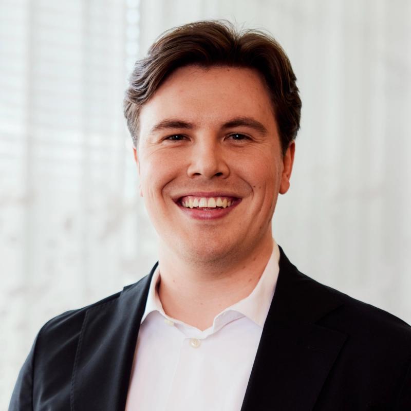 Portrett av eiendomsmeglerfullmektig Sondre Berg
