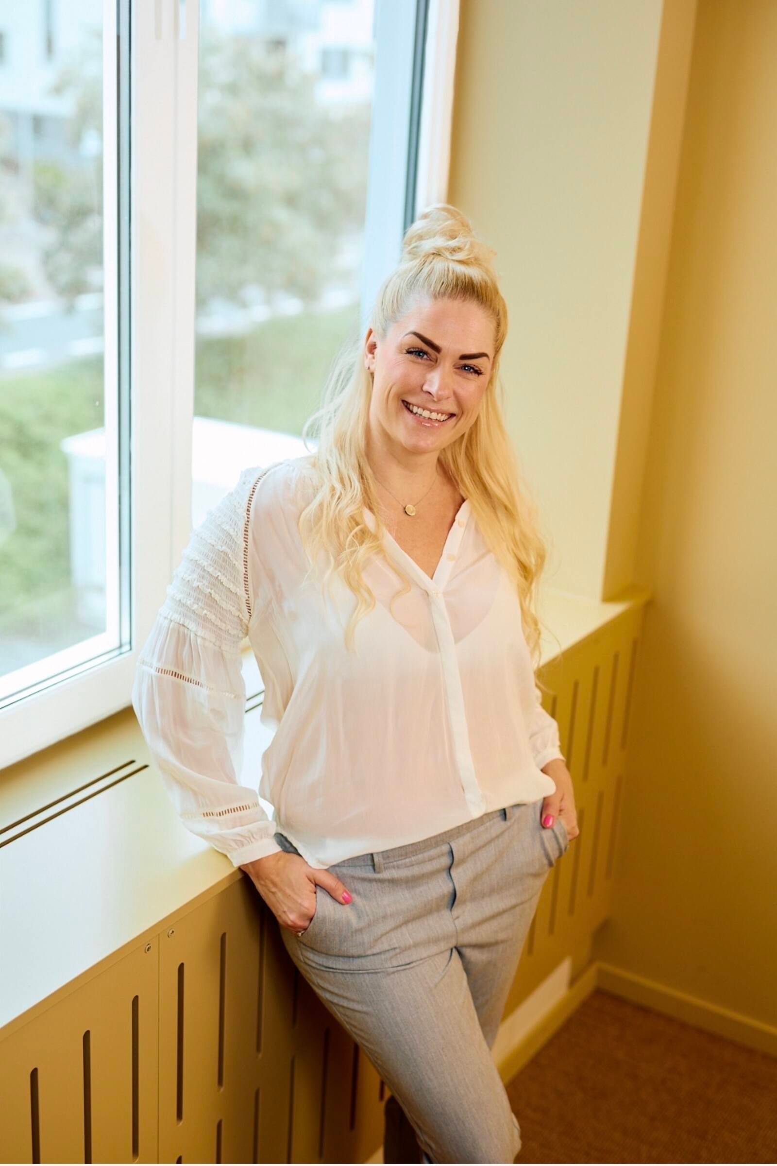 Portrett av eiendomsmegler Katrine Edvardsen