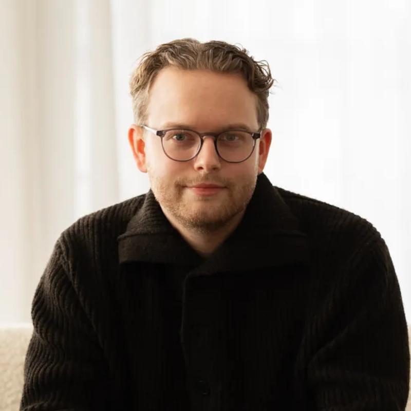 Portrett av eiendomsmeglerfullmektig Didrik Stafseth Resnes