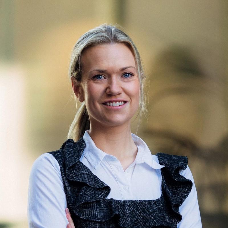 Portrett av eiendomsmegler Caroline Stensrød