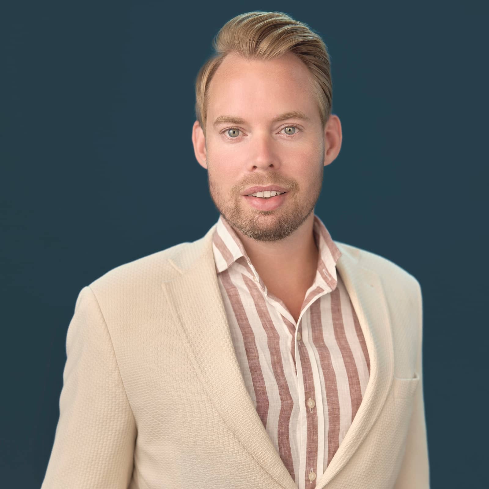 Portrett av eiendomsmegler Daniel Wangen