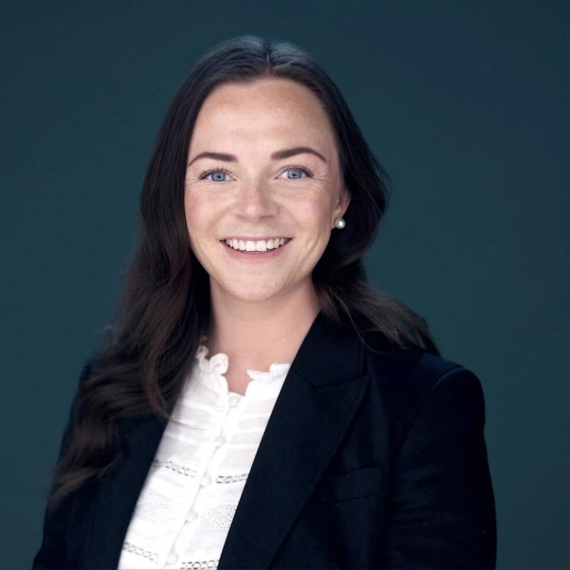 Portrett av eiendomsmegler Silje Hanevik Eia