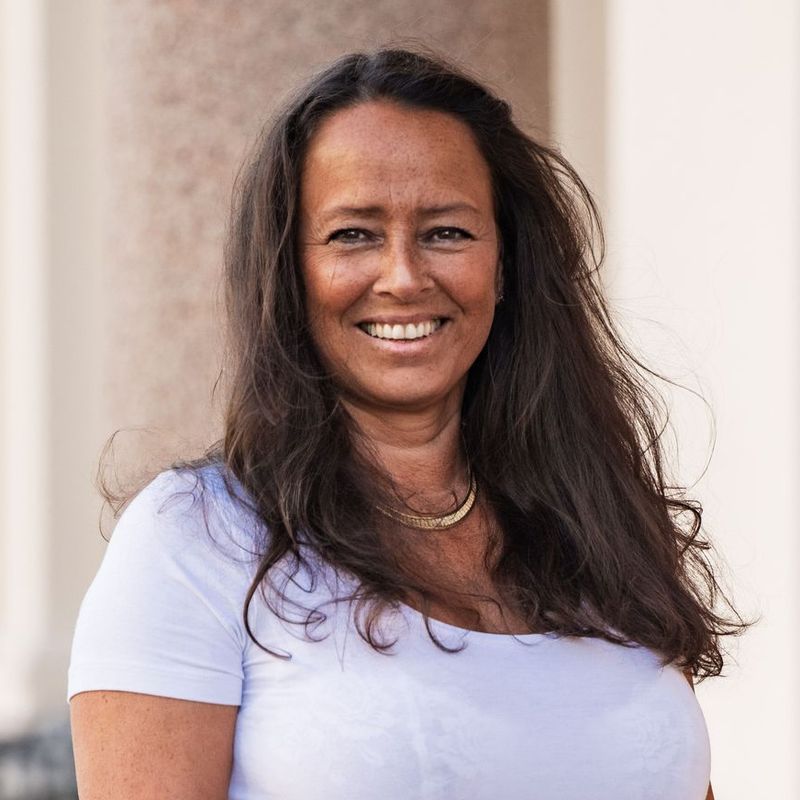 Portrett av eiendomsmegler Melinda Vora