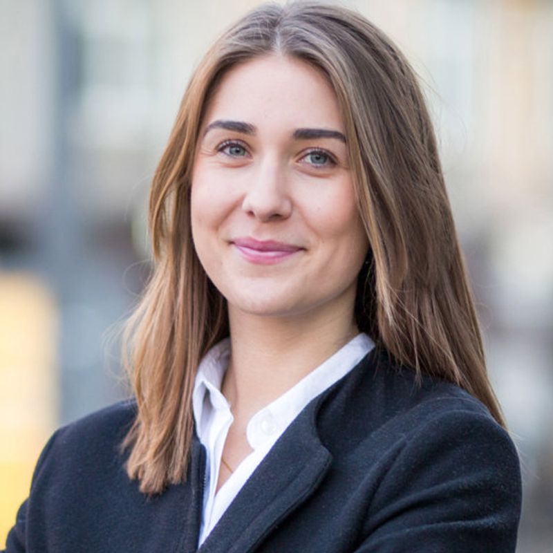 Portrett av eiendomsmegler Charlotte Bjertnes